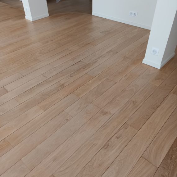 Patrick Services, l’expert rénovation, ponçage, pose, entretien et vitrification de votre parquet à Paris et IDF.
